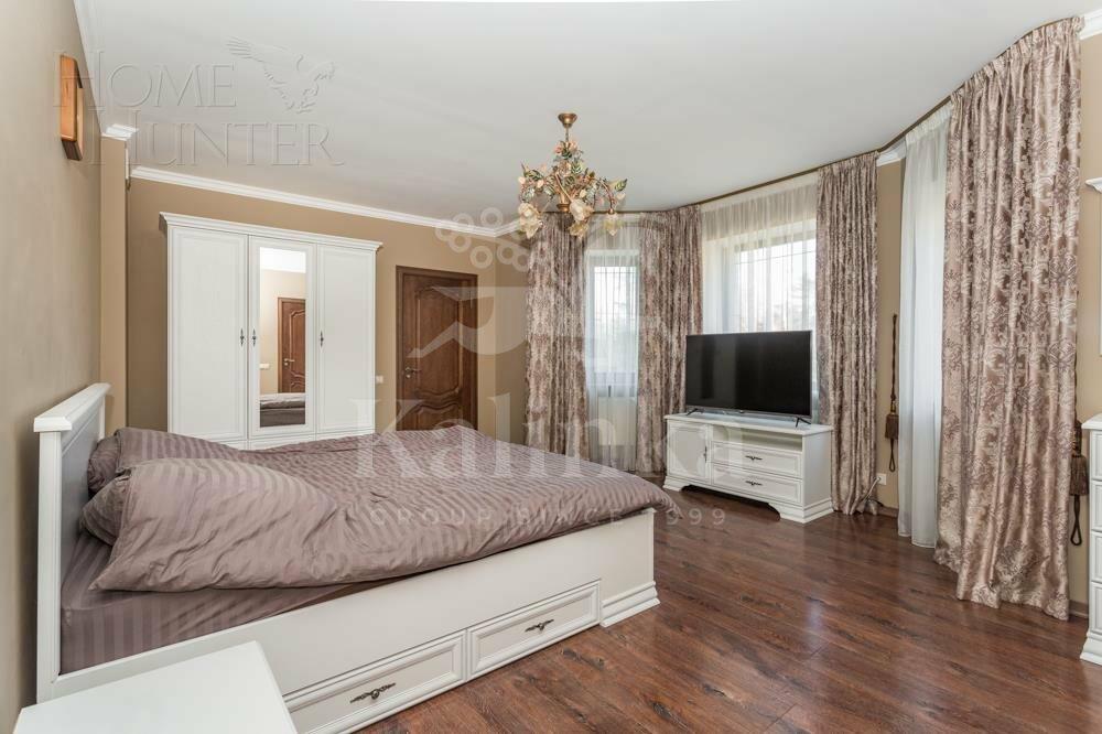 2-этажный коттедж 500 м² с отделкой