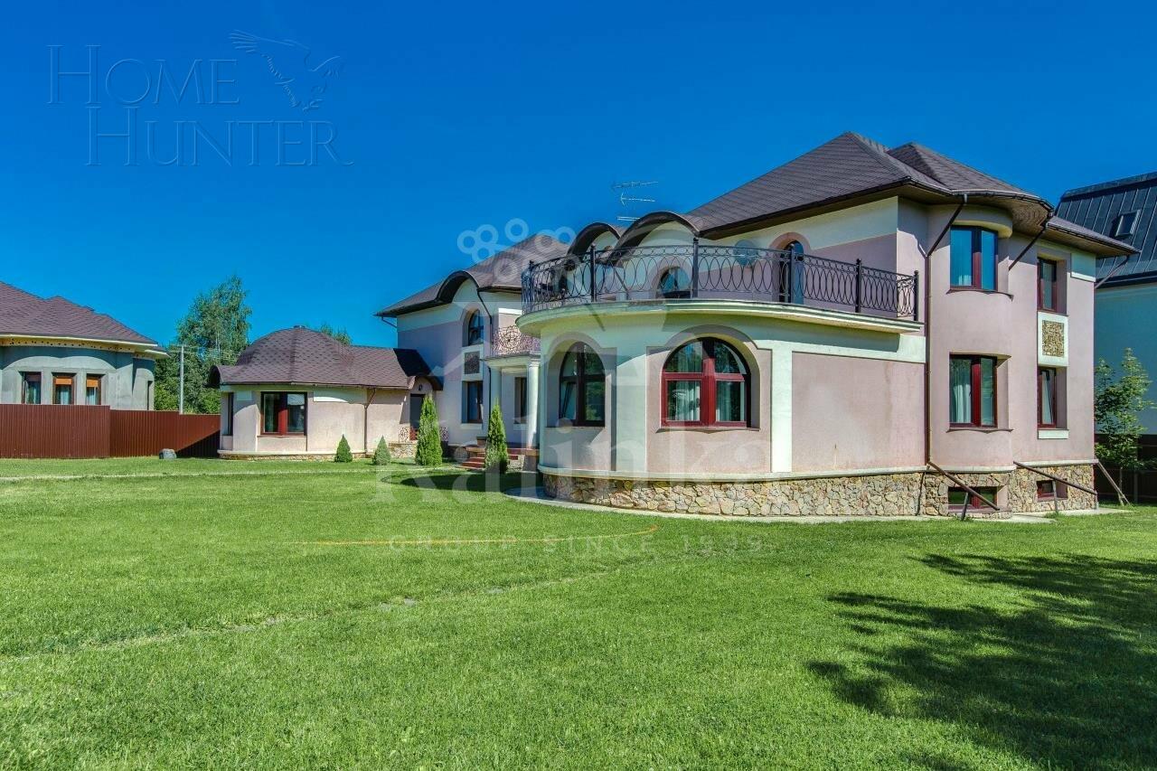 2-этажный коттедж 750 м² с отделкой