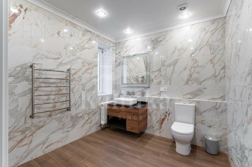 3-этажный коттедж 400 м² с отделкой