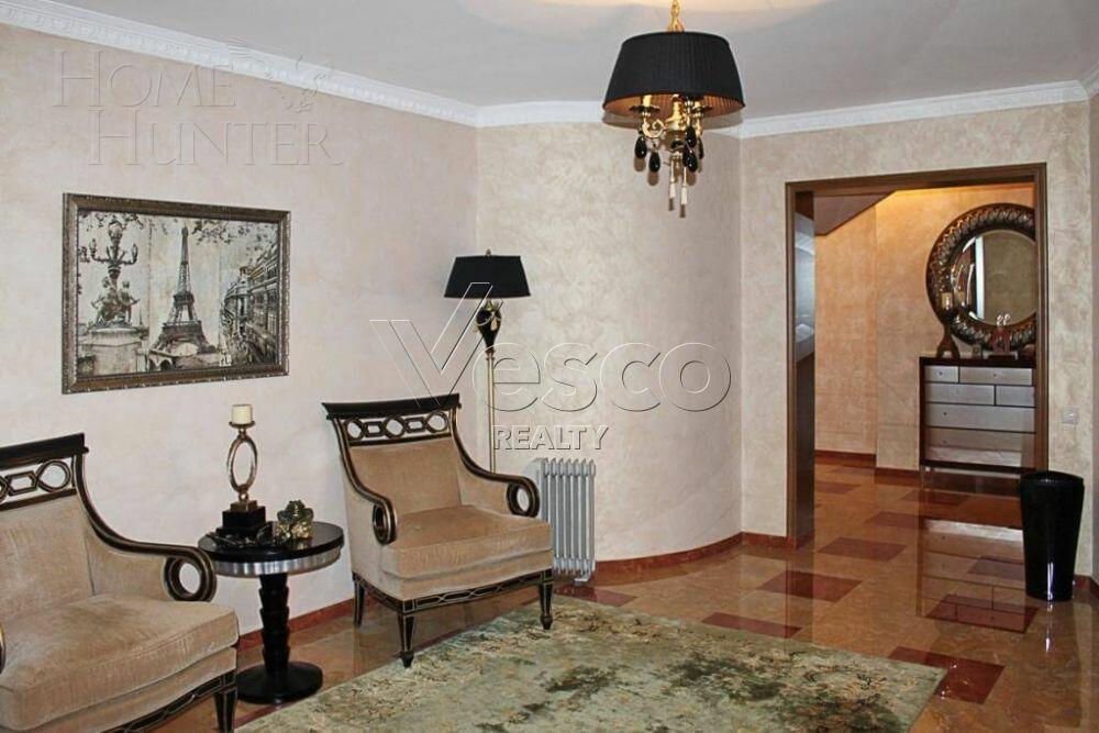 2-этажный коттедж 860 м² с отделкой