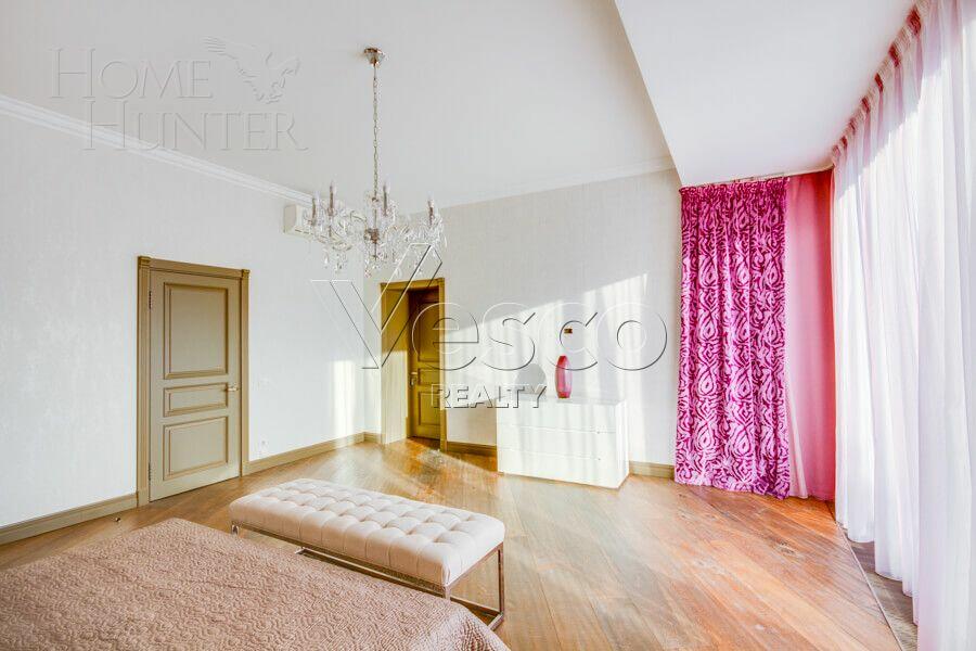 2-этажный коттедж 762 м² с отделкой