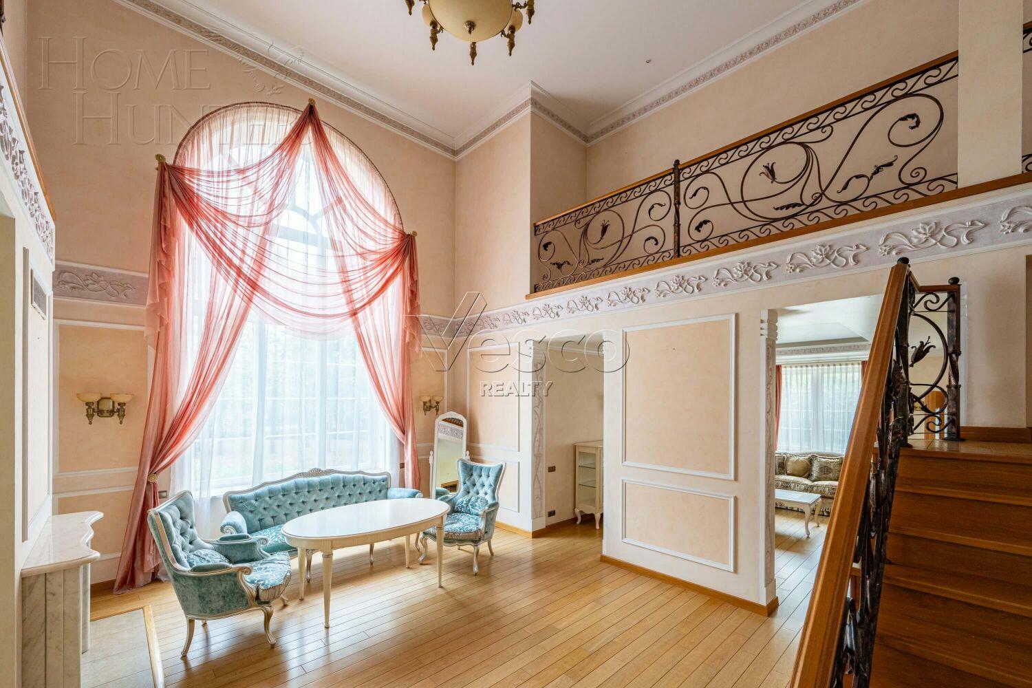 2-этажный коттедж 495 м² с отделкой