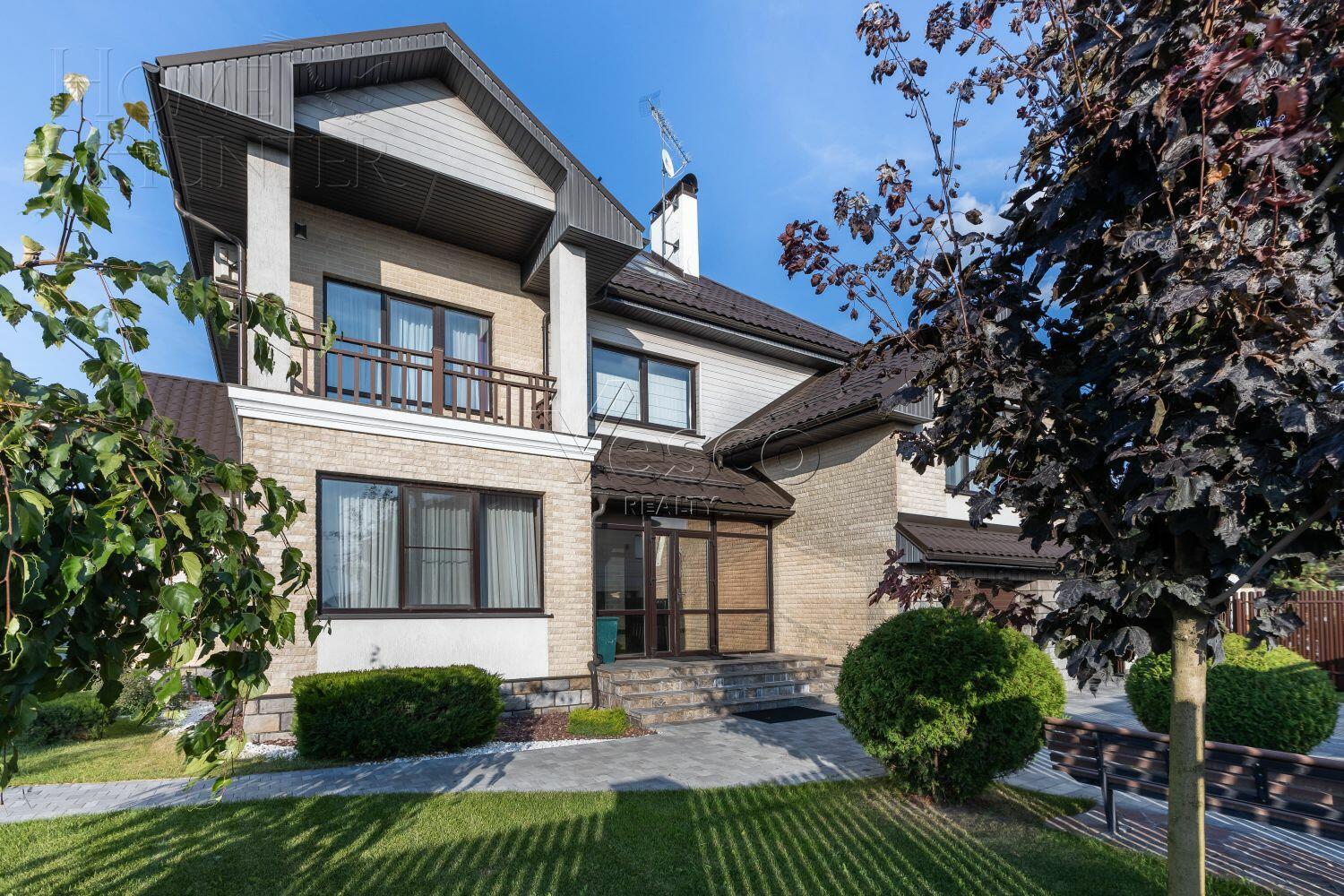 2-этажный коттедж 630 м² с отделкой