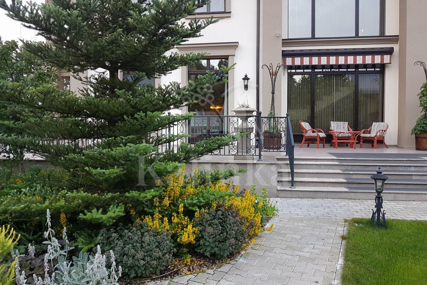 4-этажный коттедж 970 м² с отделкой