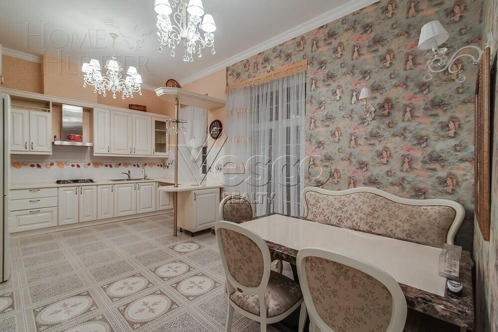 2-этажный коттедж 800 м² с отделкой