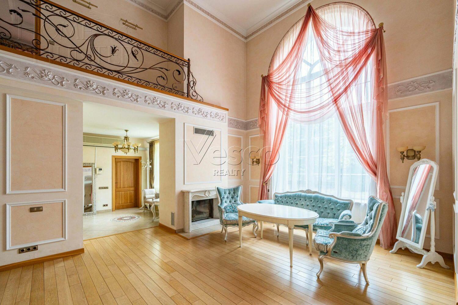 2-этажный коттедж 495 м² с отделкой