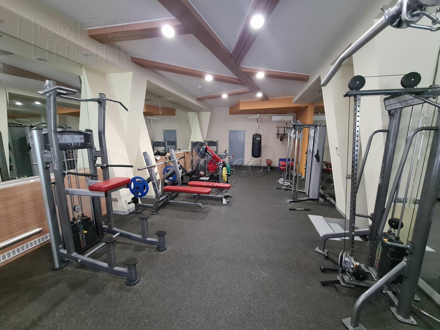 2-этажный коттедж 550 м² без отделки