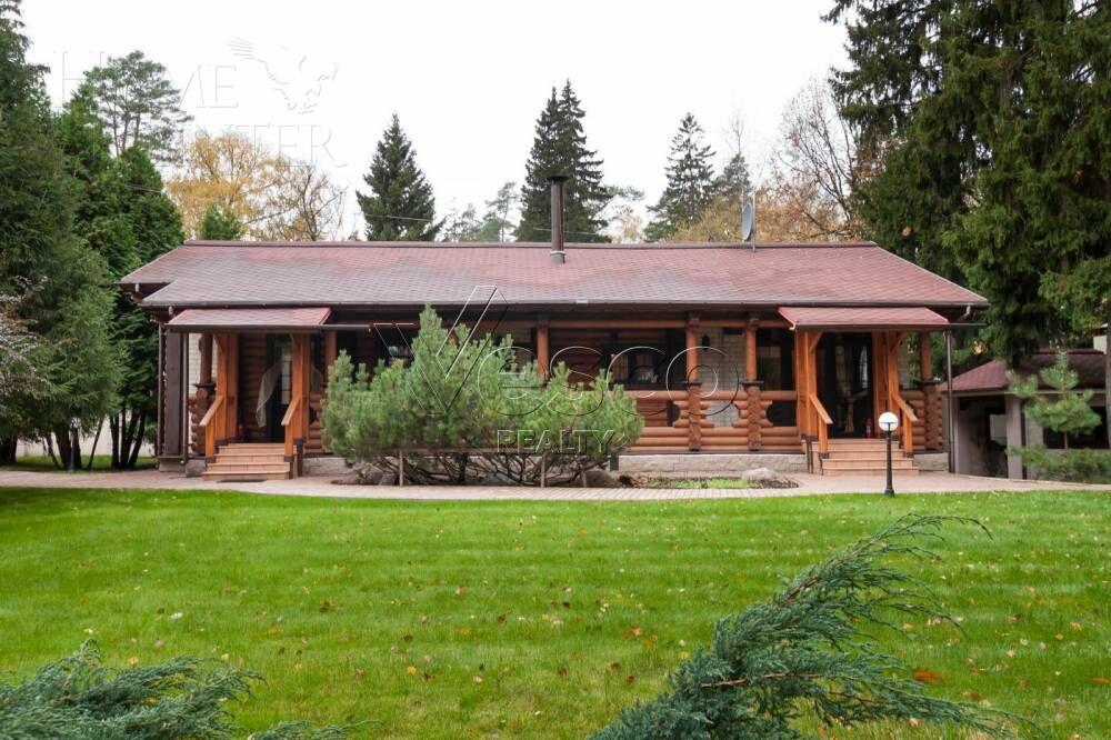 2-этажный коттедж 1 460 м² с отделкой