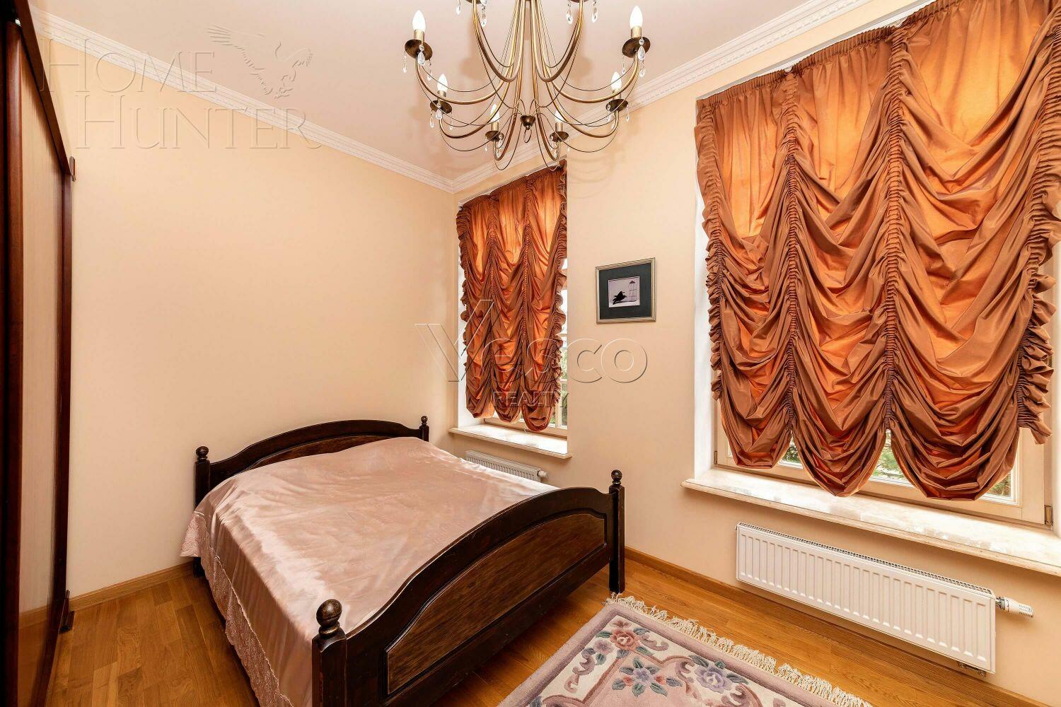 2-этажный коттедж 980 м² с отделкой