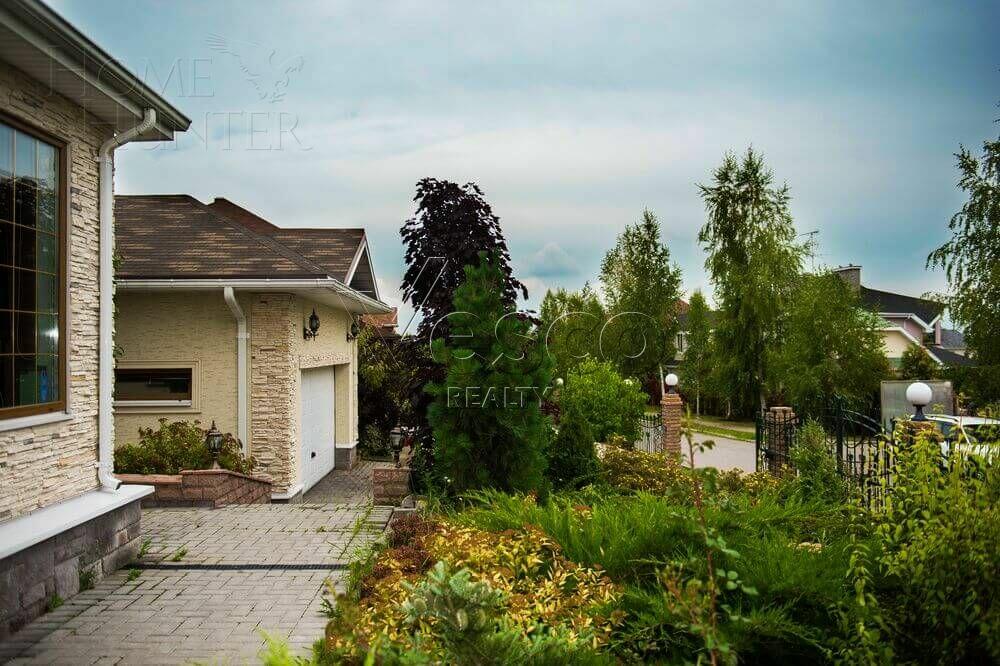 2-этажный коттедж 308 м² с отделкой