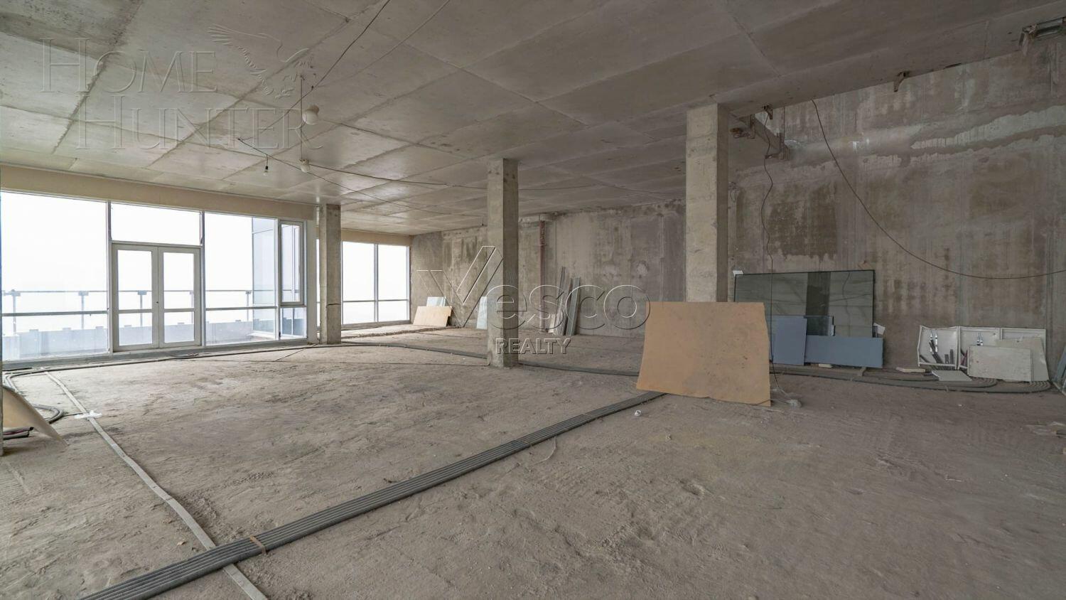 3-УРОВНЕВЫЙ ПЕНТХАУС БЕЗ ОТДЕЛКИ 738.87 М² НА 28 ЭТАЖЕ