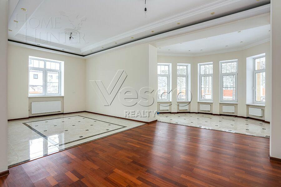 2-этажный коттедж 342 м² с отделкой