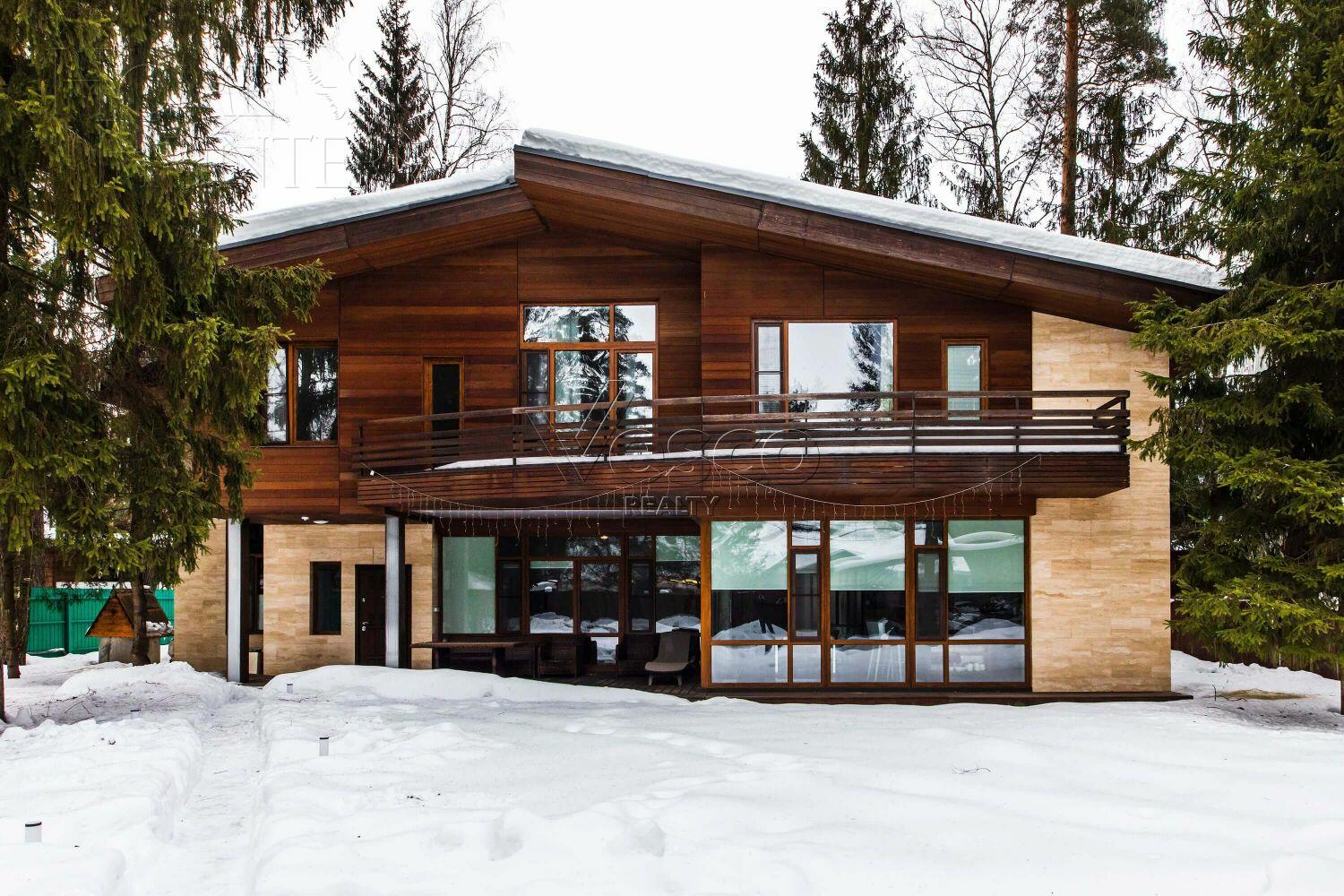 2-этажный коттедж 300 м² с отделкой