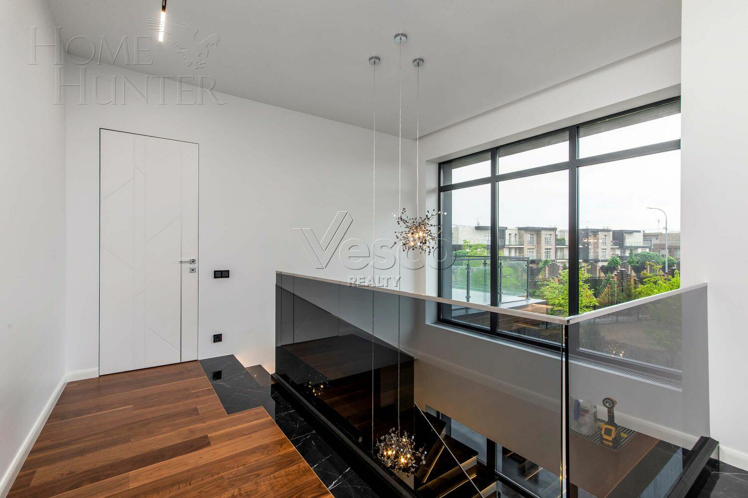 2-этажный коттедж 545 м² с отделкой