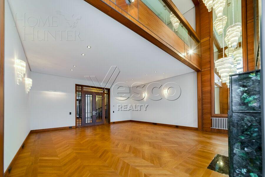 2-этажный коттедж 989.7 м² с отделкой