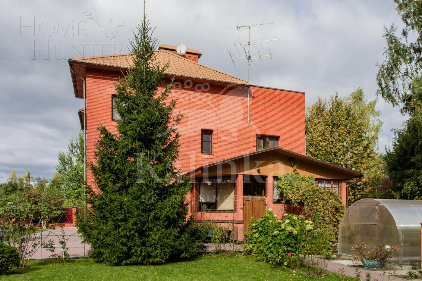 2-этажный коттедж 880 м² с отделкой