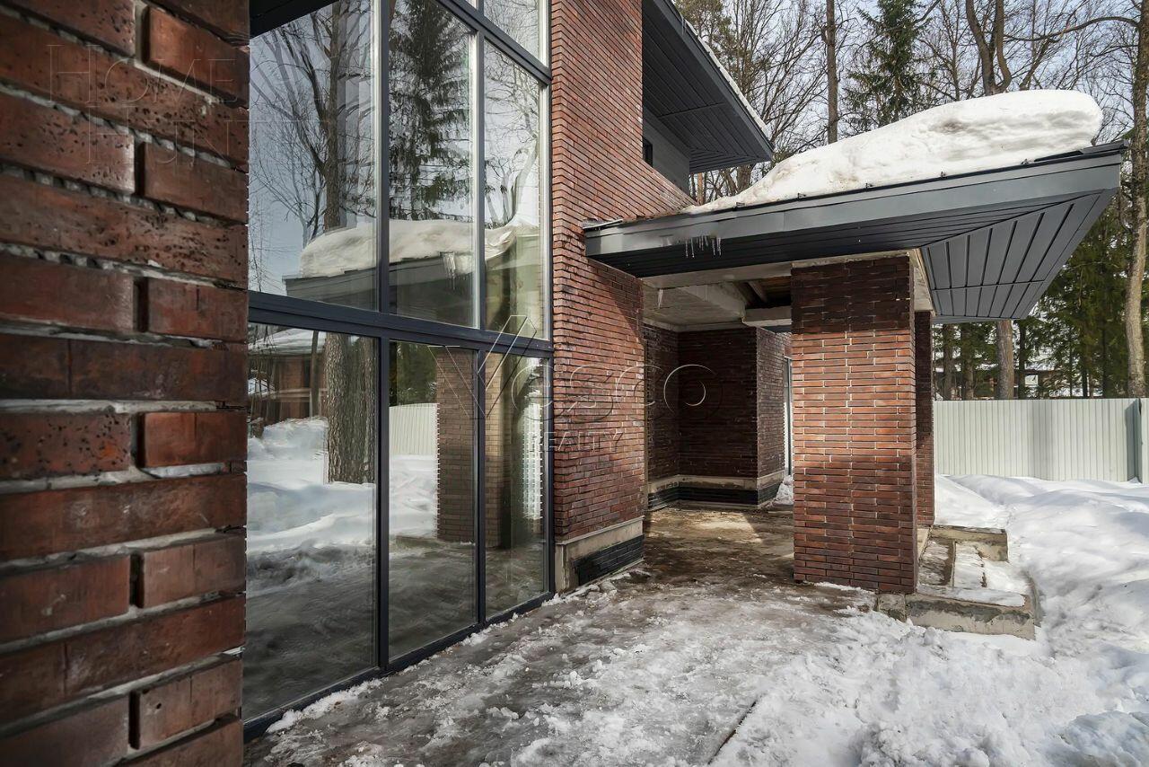 2-этажный коттедж 521 м² с отделкой