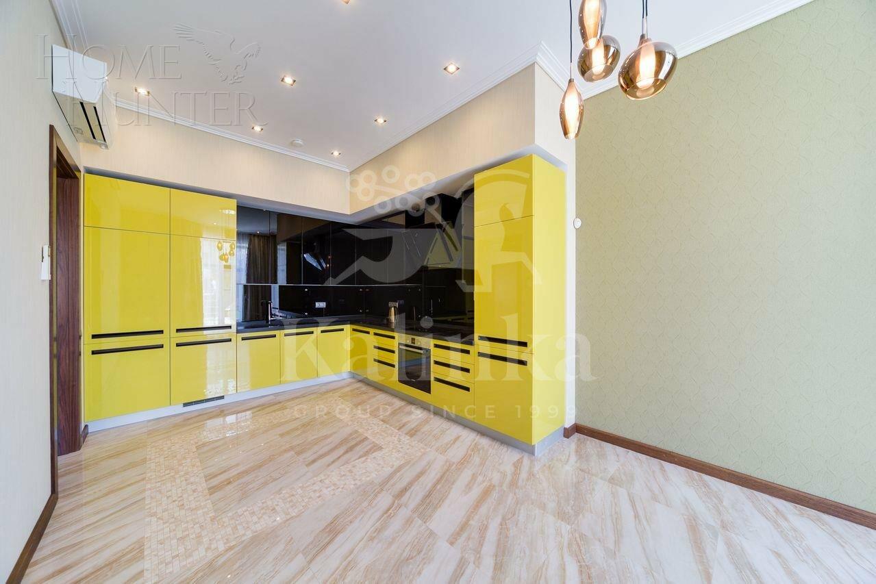 2-этажный таунхаус 220 м² с отделкой