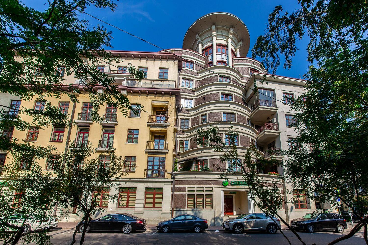 5-КОМН. КВАРТИРА С ОТДЕЛКОЙ 187.8 М² НА 4 ЭТАЖЕ
