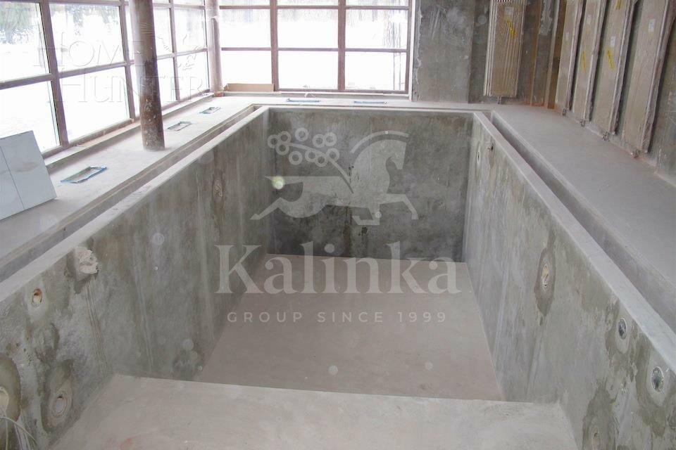 3-этажный коттедж 1 500 м² без отделки