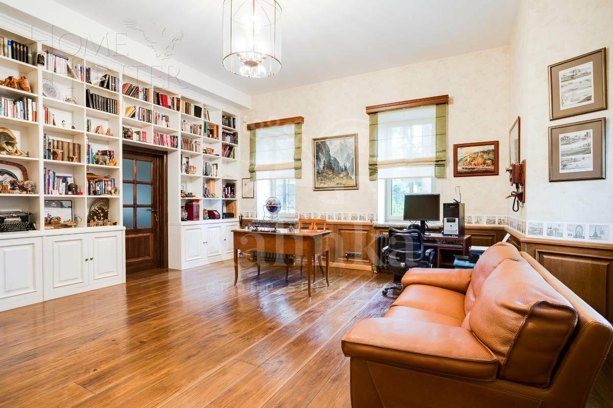 2-этажный коттедж 708 м² с отделкой