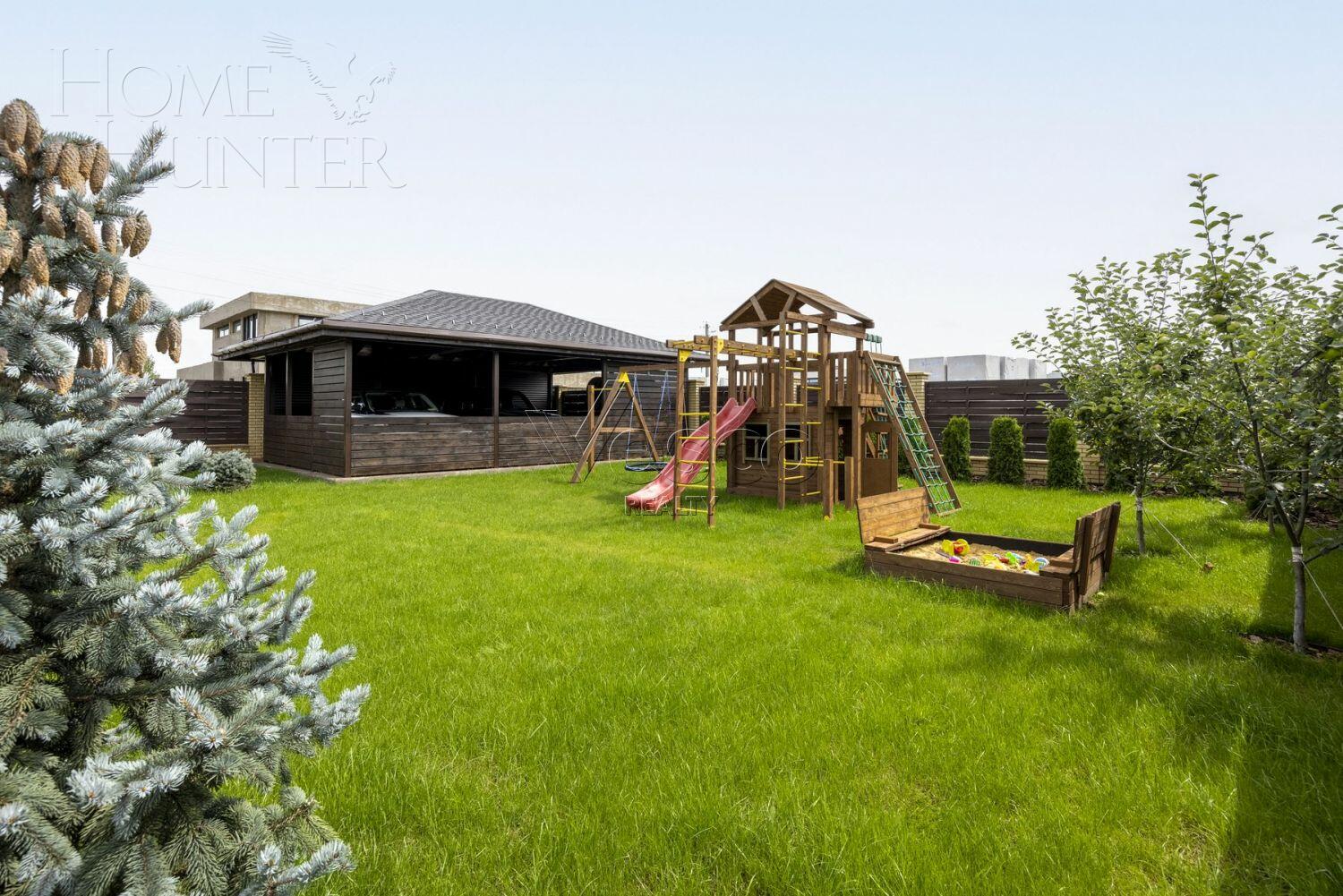 2-этажный коттедж 270 м² с отделкой