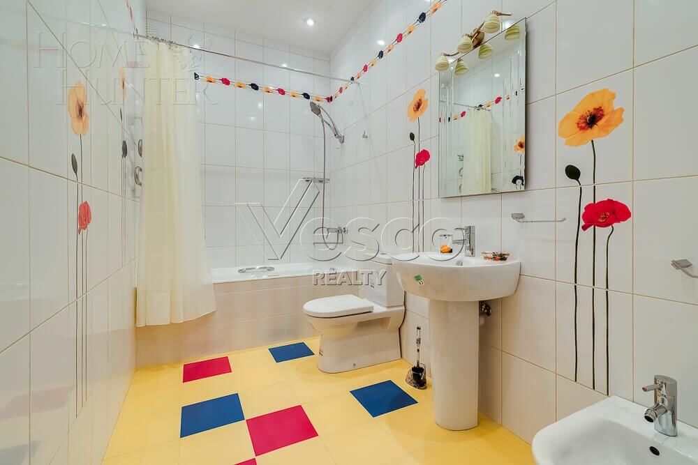 2-этажный коттедж 800 м² с отделкой