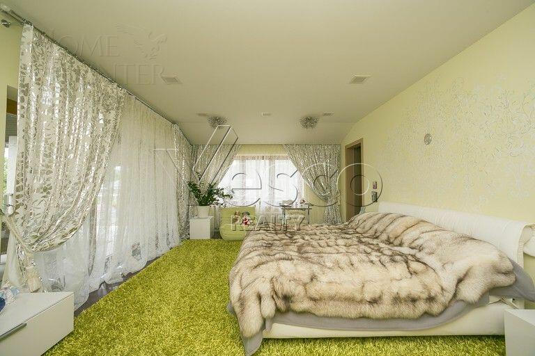 3-этажный коттедж 500 м² с отделкой