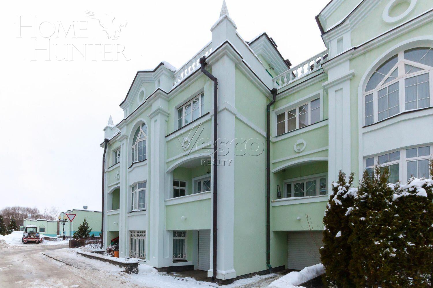 4-УРОВНЕВЫЙ ТАУНХАУС С ОТДЕЛКОЙ 610 М² НА 1 ЭТАЖЕ