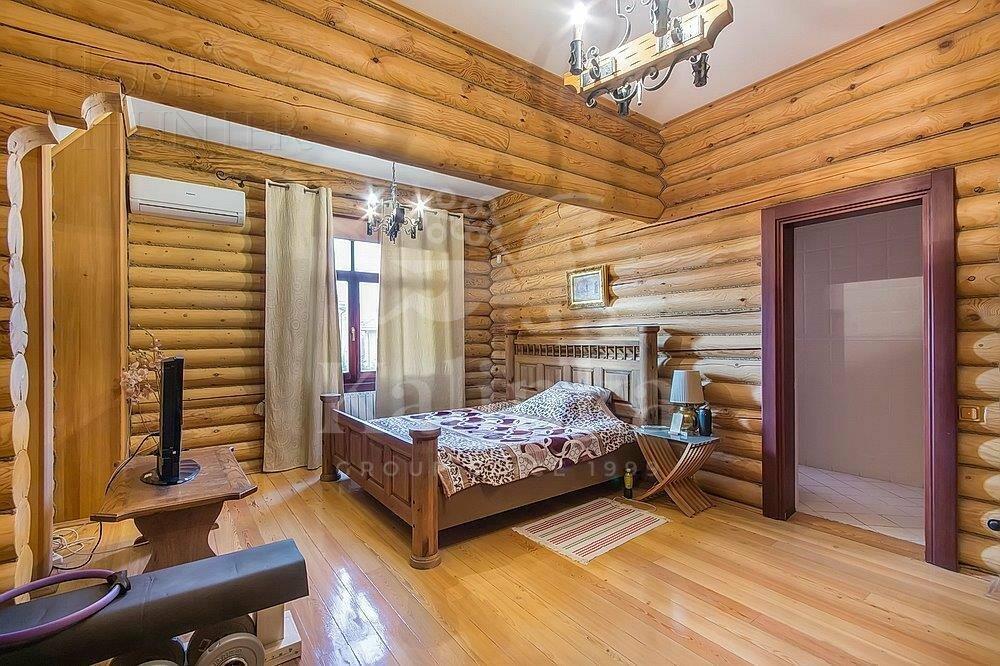 3-этажный коттедж 700 м² с отделкой