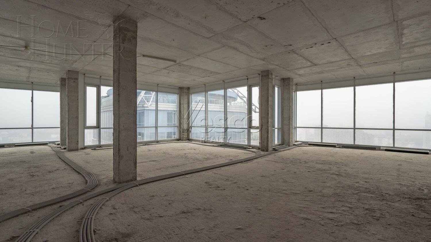 3-УРОВНЕВЫЙ ПЕНТХАУС БЕЗ ОТДЕЛКИ 738.87 М² НА 28 ЭТАЖЕ