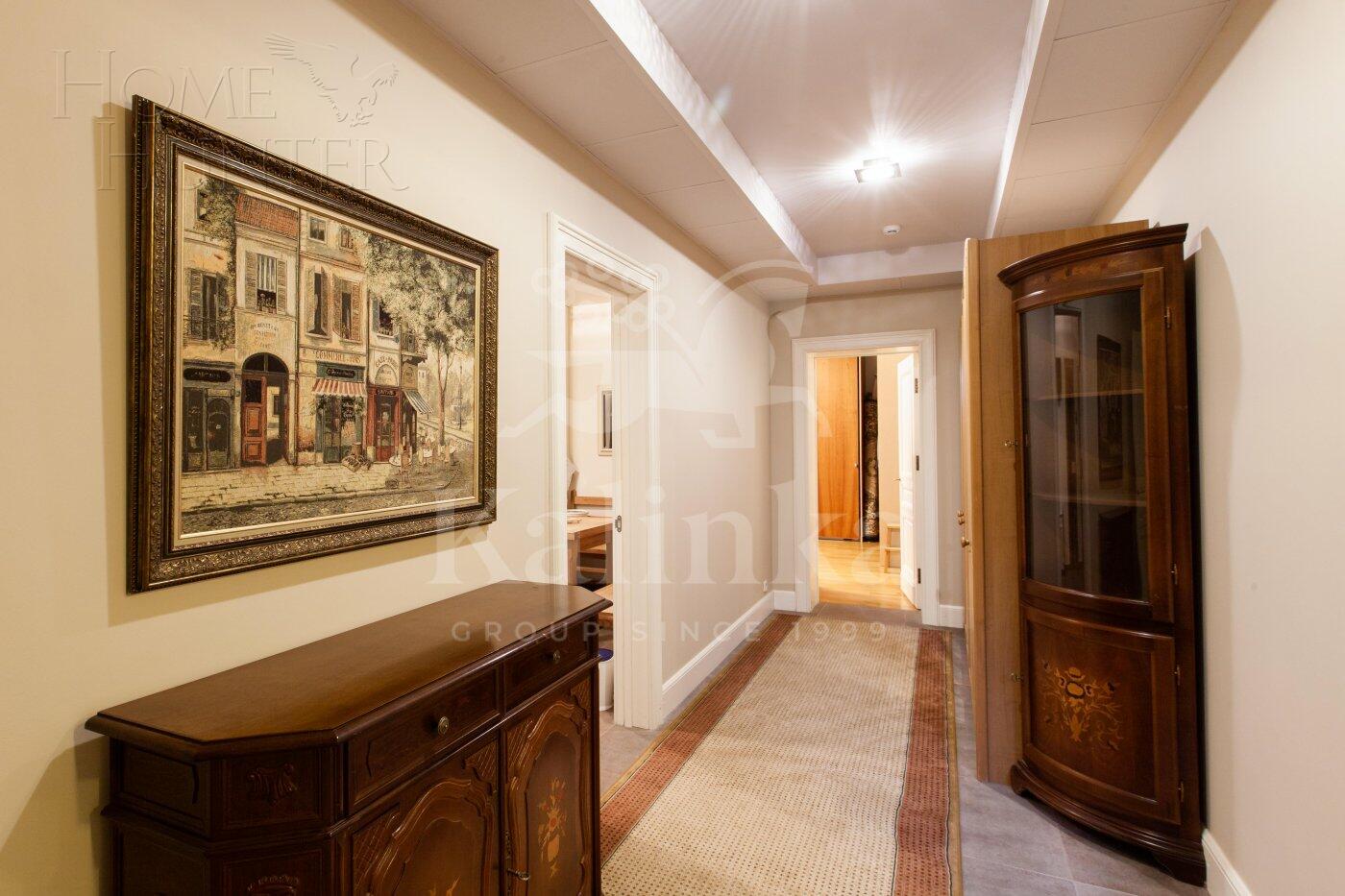 4-этажный коттедж 970 м² с отделкой