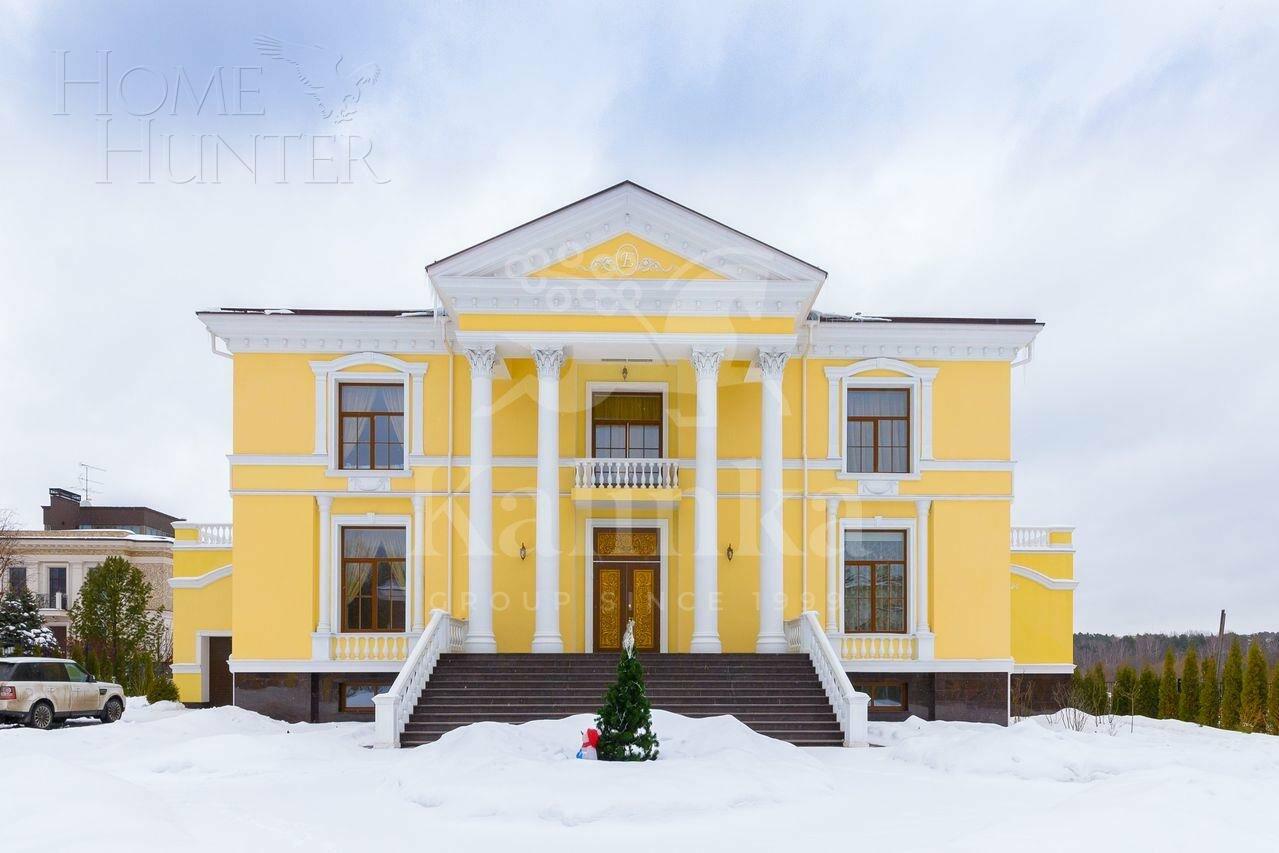 2-этажный коттедж 3 000 м² с отделкой