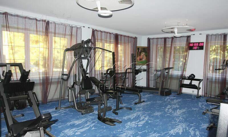 2-этажный коттедж 900 м² с отделкой