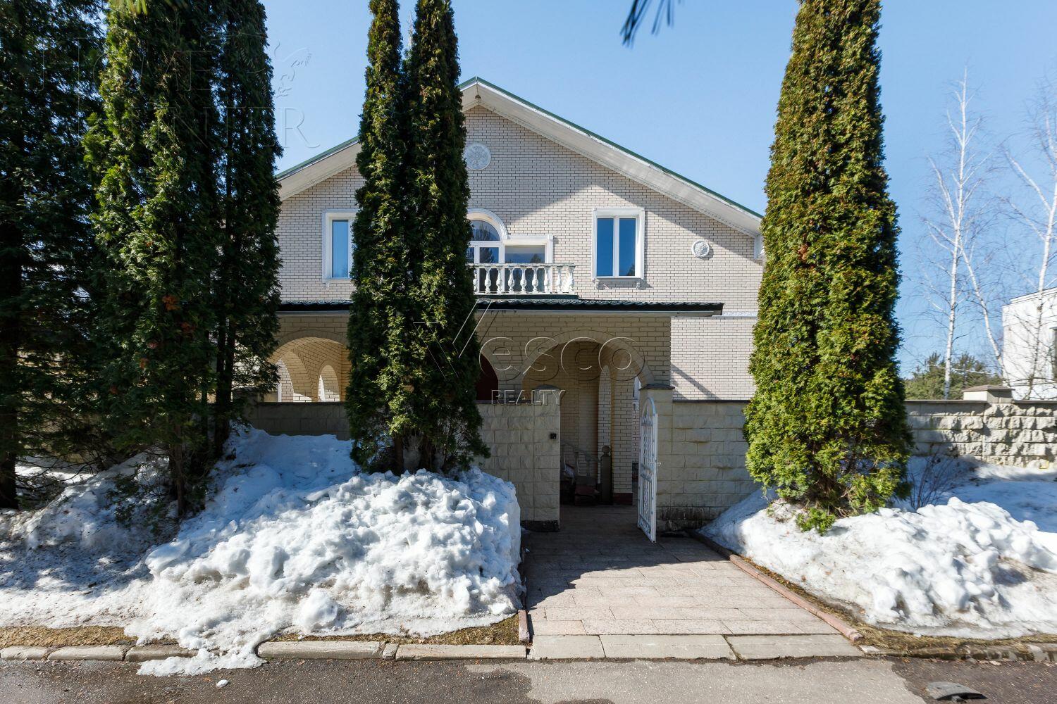 Участок 15 сот. в охраняемом поселке