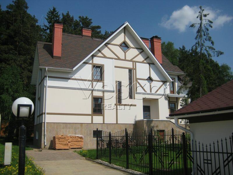 2-этажный коттедж 620 м² без отделки