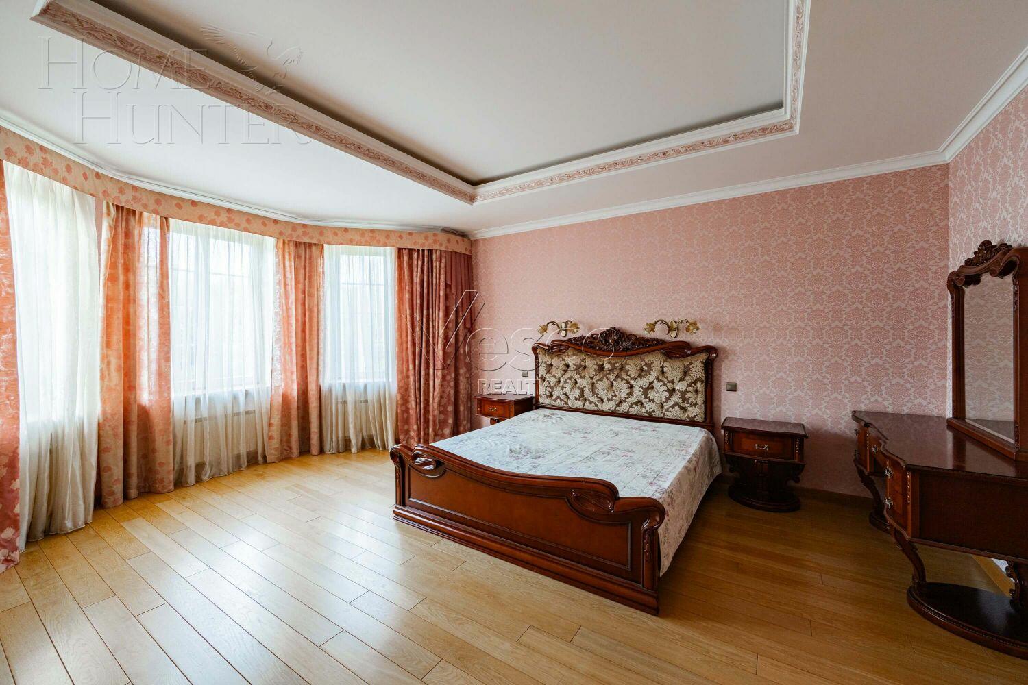 2-этажный коттедж 495 м² с отделкой