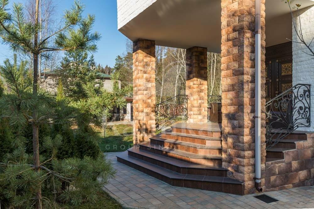 2-этажный коттедж 500 м² с отделкой