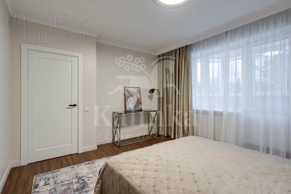 3-этажный коттедж 400 м² с отделкой