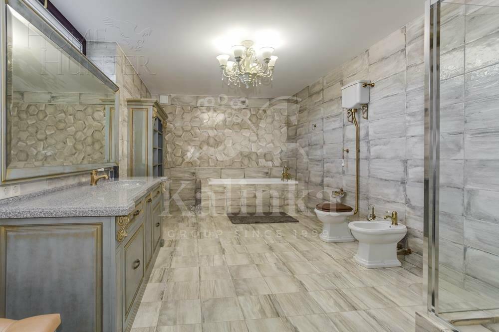 2-этажный коттедж 500 м² с отделкой