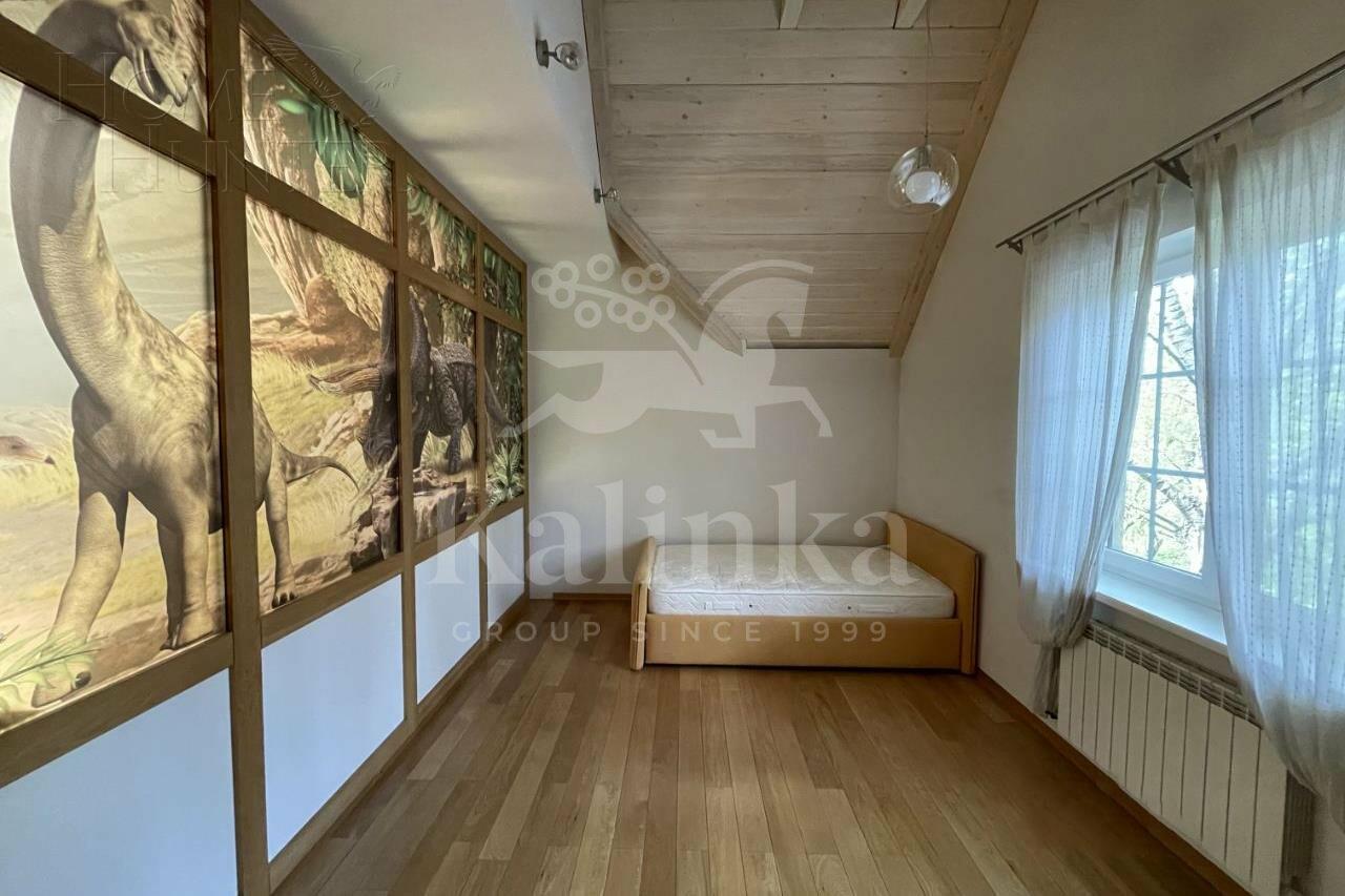 3-этажный коттедж 362 м² с отделкой