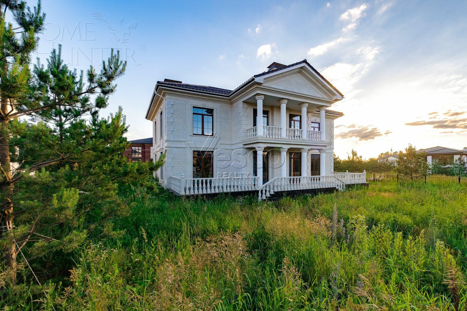 2-этажный коттедж 420 м² без отделки