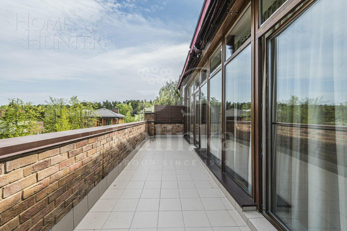 2-этажный таунхаус 380 м² с отделкой