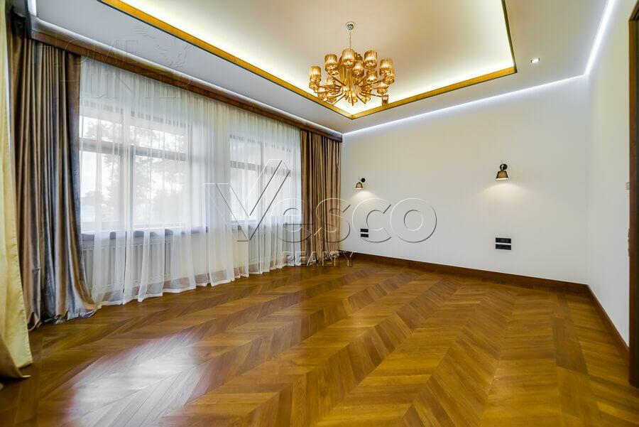 2-этажный коттедж 989.7 м² с отделкой