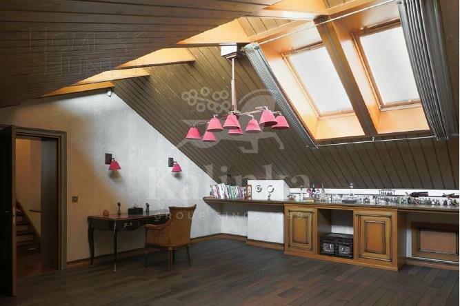 2-этажный коттедж 739.8 м² с отделкой