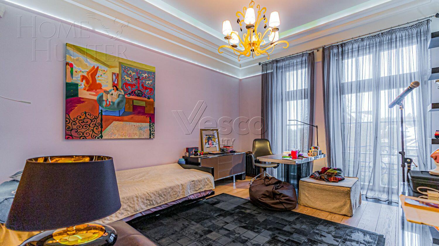 2-этажный коттедж 980 м² с отделкой