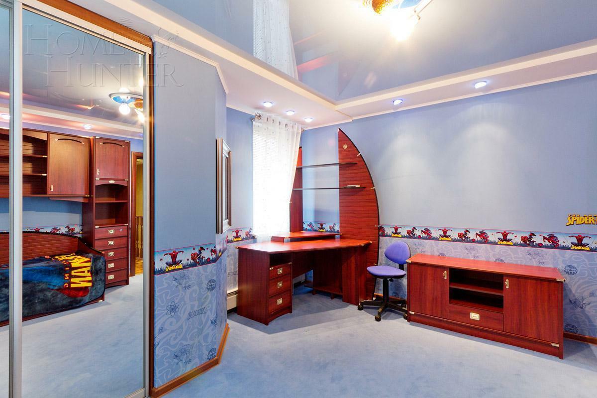 2-этажный коттедж 300 м² с отделкой