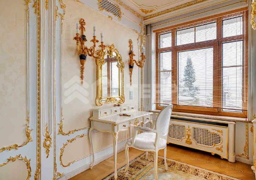 2-этажный коттедж 1 700 м² с отделкой