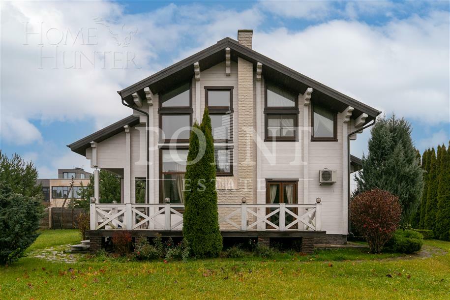 2-этажный коттедж 300 м² с отделкой