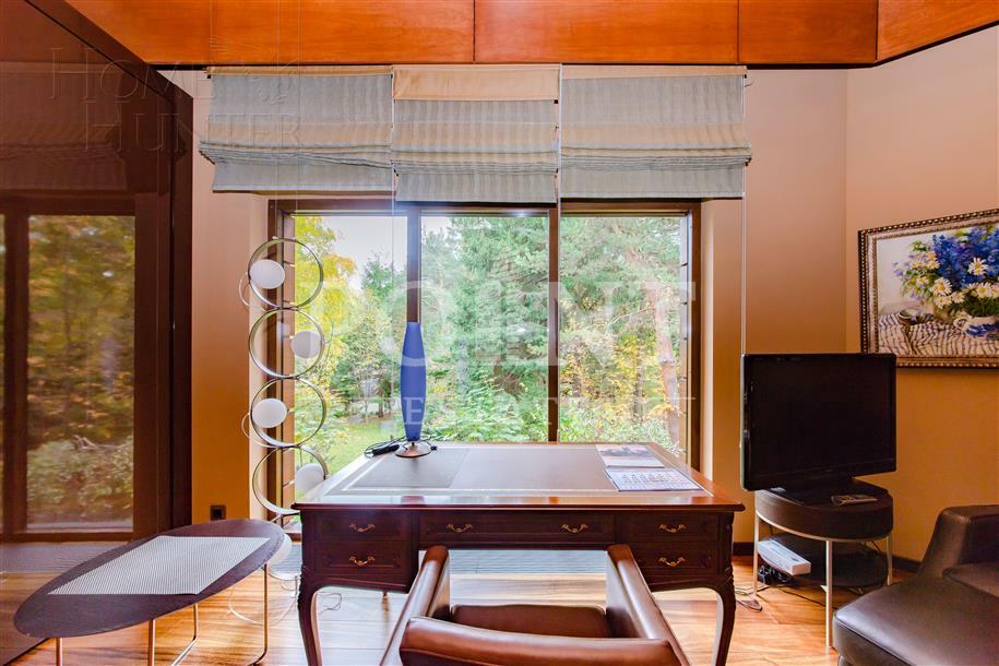 2-этажный коттедж 1 750 м² с отделкой